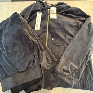 Cable & Gauge Black Sweater Set